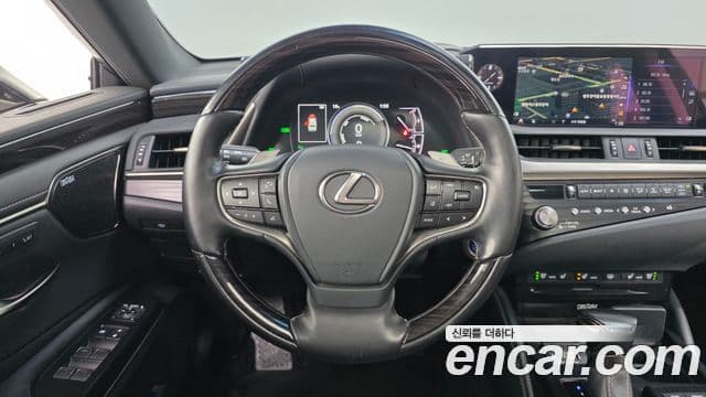 Lexus ES300h 7세대 Executive, 2021 15