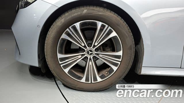 Mercedes-Benz E-класс W214 Avantgarde, 2025 все фото