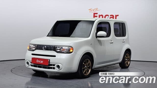 Nissan 큐브 Z12, 2011 1