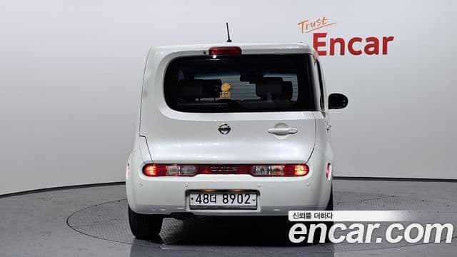 Nissan 큐브 Z12, 2011 4