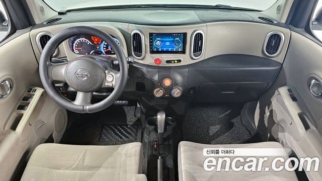Nissan 큐브 Z12, 2011 7