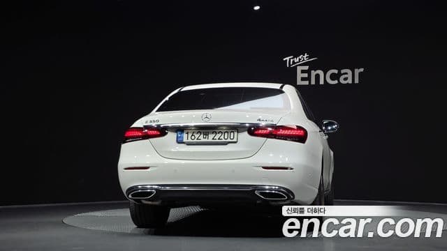 Mercedes-Benz E-класс W213 Exclusive, 2023 4
