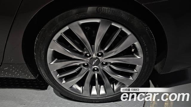 Genesis G80 Premium Luxury, 2017 все фото