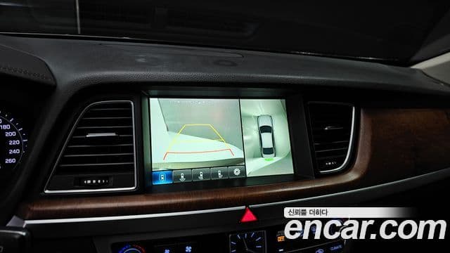 Genesis G80 Premium Luxury, 2017 16