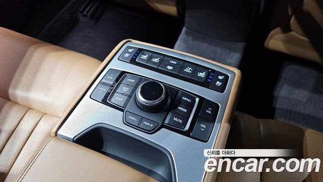 Genesis G80 Premium Luxury, 2017 18