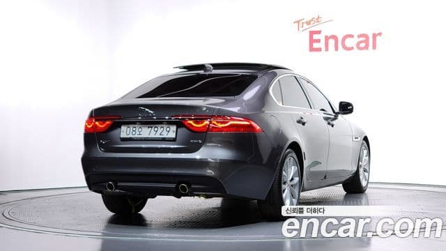 Jaguar XF (X260) 25t Portfolio, 2019 2
