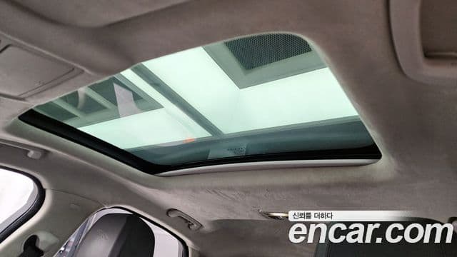 Jaguar XF (X260) 25t Portfolio, 2019 18