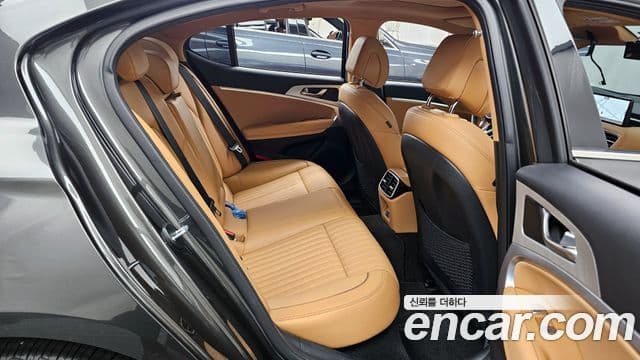 Genesis The / новый New G70, 2024 12