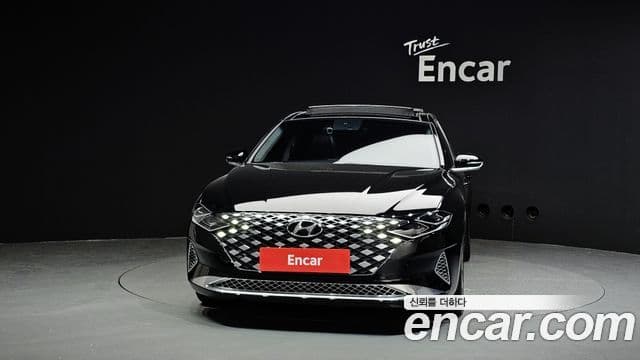 Hyundai The / новый New Grandeur IG гибрид Calligraphy, 2022 3