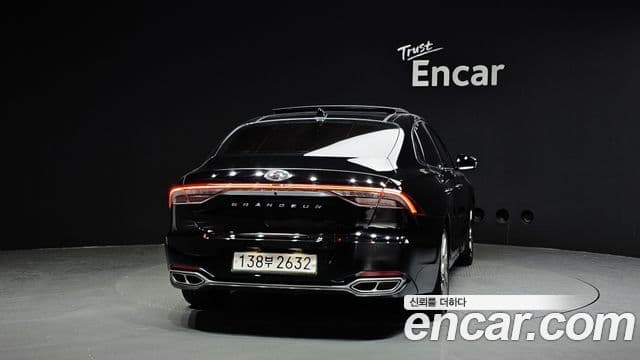 Hyundai The / новый New Grandeur IG гибрид Calligraphy, 2022 4