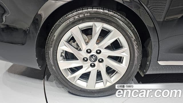 Hyundai The / новый New Grandeur IG гибрид Calligraphy, 2022 все фото