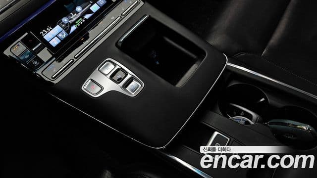 Hyundai The / новый New Grandeur IG гибрид Calligraphy, 2022 9