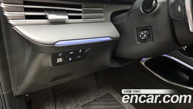 Hyundai The / новый New Grandeur IG гибрид Calligraphy, 2022 14