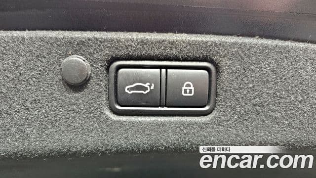 Hyundai The / новый New Grandeur IG гибрид Calligraphy, 2022 18