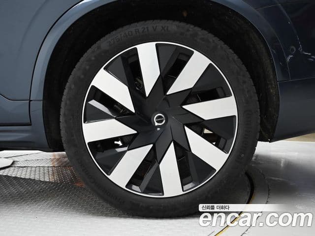 Volvo XC90 2세대 T8 Ultimate Bright гибрид, 2024 все фото