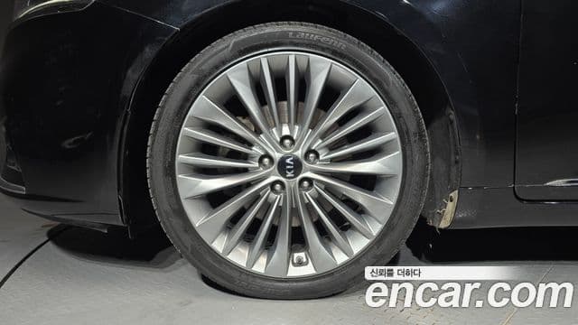 Kia All New K7 2.2 дизель Limited, 2017 все фото