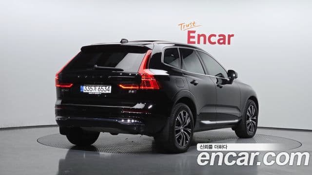 Volvo XC60 2세대 B5 Inscription, 2022 2
