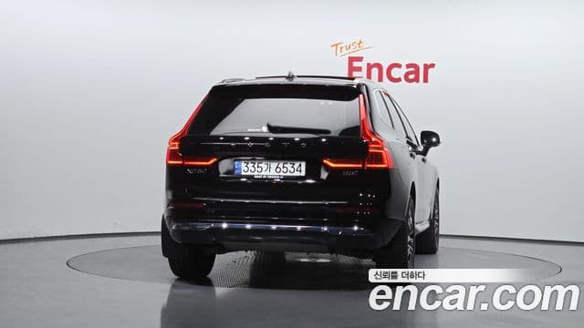 Volvo XC60 2세대 B5 Inscription, 2022 4