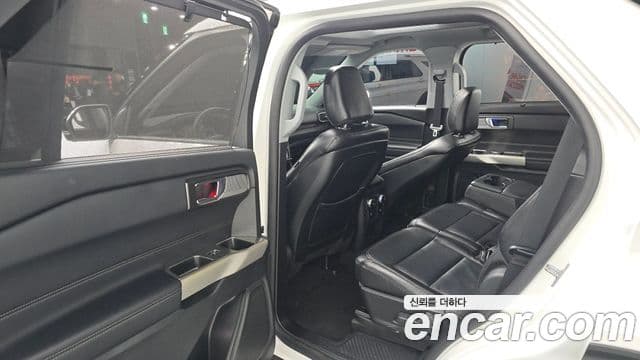 Ford Explorer 6세대 2.3 Limited 4WD, 2020 12