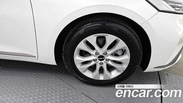 Kia K8 Trendy(арендный автомобиль), 2022 все фото