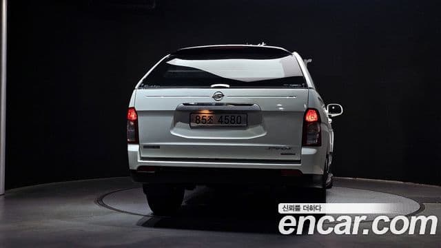 KG모빌리티(SsangYong) Korando Sport Club, 2013 4