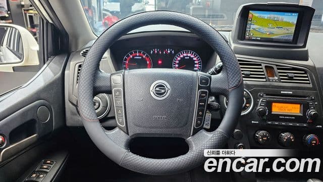 KG모빌리티(SsangYong) Korando Sport Club, 2013 14