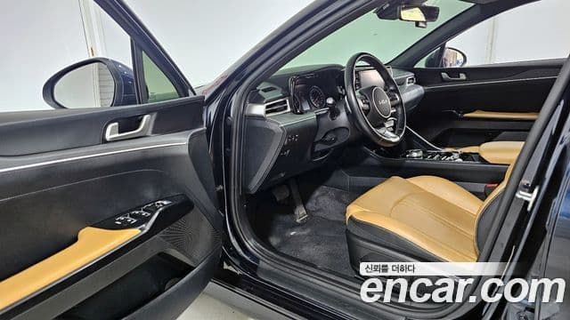 Kia K5 гибрид 3세대 Prestige, 2022 11