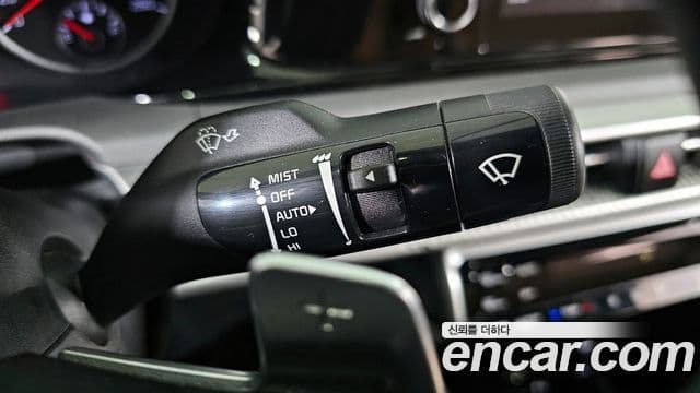 Kia K5 гибрид 3세대 Prestige, 2022 19