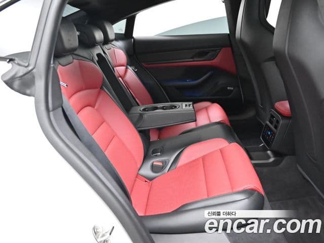 Porsche 타이칸 турбо S, 2025 12