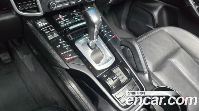 Porsche New Cayenne 958, 2018 9