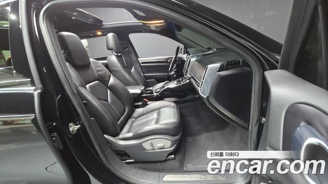 Porsche New Cayenne 958, 2018 11