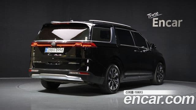 Kia Carnival 4세대 Signature, 2021 2