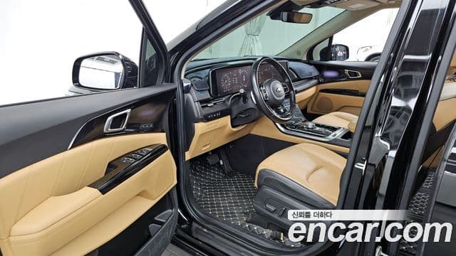 Kia Carnival 4세대 Signature, 2021 10
