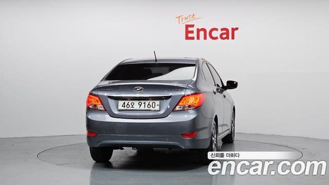 Hyundai Accent(новый кузов / новое поколение) Modern, 2015 4
