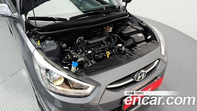 Hyundai Accent(новый кузов / новое поколение) Modern, 2015 6