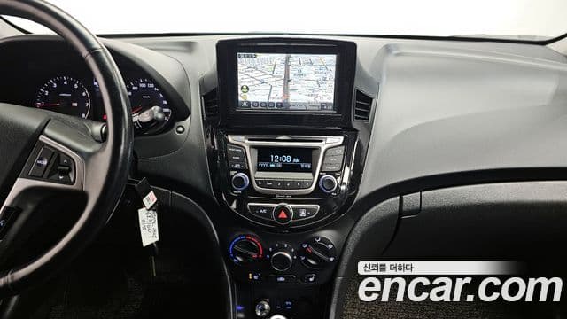 Hyundai Accent(новый кузов / новое поколение) Modern, 2015 15