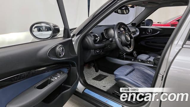 Mini Cooper S 클럽맨 2세대, 2023 10