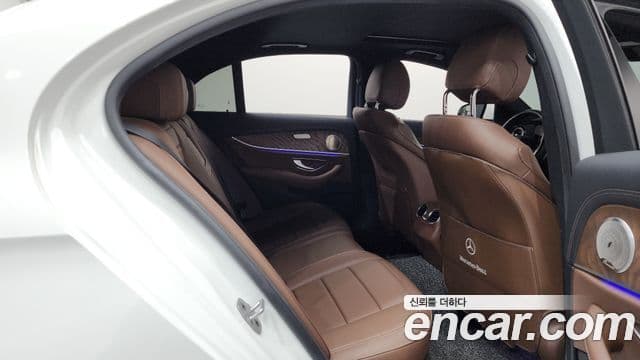 Mercedes-Benz E-класс W213 Exclusive, 2022 12