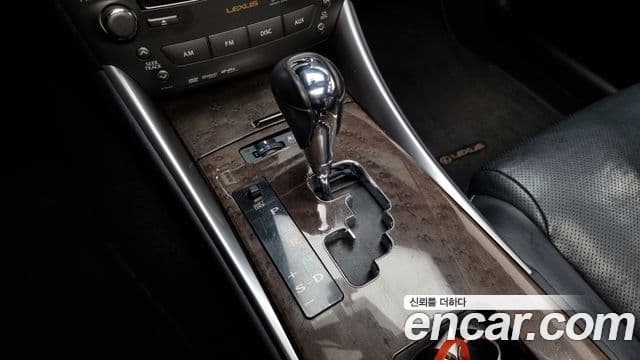 Lexus IS250 XE20, 2010 9
