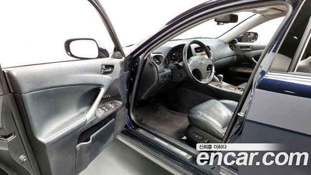 Lexus IS250 XE20, 2010 10