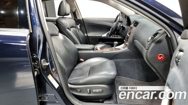 Lexus IS250 XE20, 2010 11