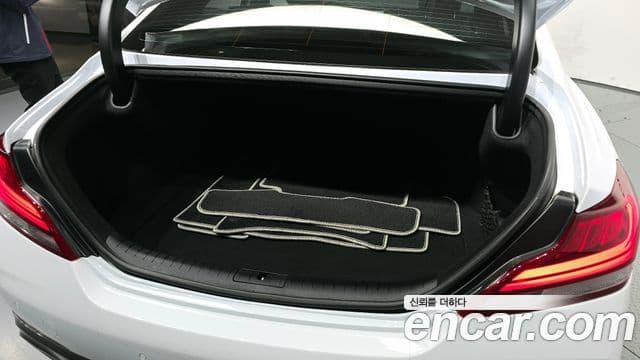 Genesis G70 Sport пакет, 2018 20