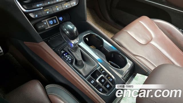 Hyundai Santa Fe TM Inspiration, 2020 9