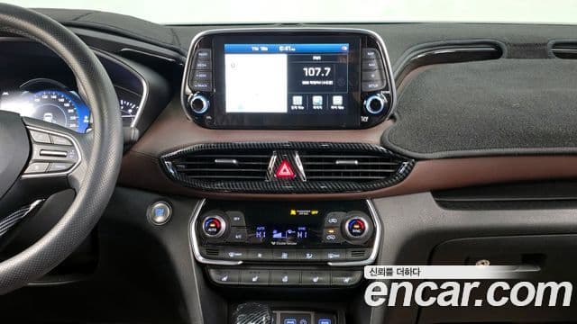 Hyundai Santa Fe TM Inspiration, 2020 14