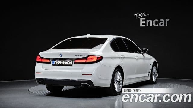 BMW 5시리즈 (G30) Luxury, 2022 2