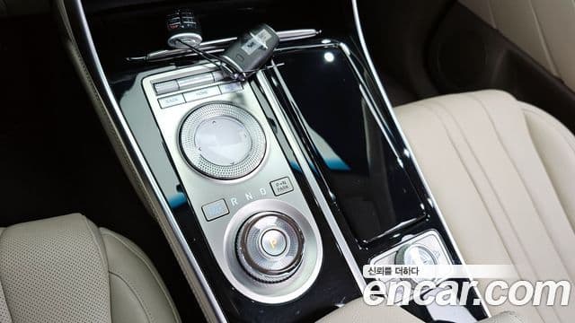 Genesis GV80, 2022 9