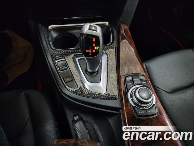 BMW 3시리즈 (F30), 2012 8