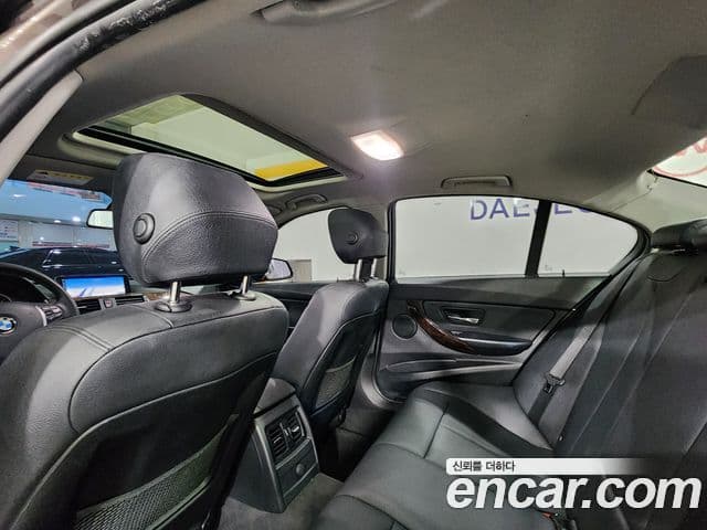 BMW 3시리즈 (F30), 2012 13