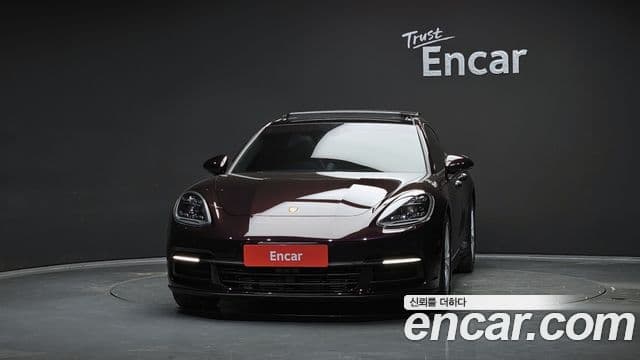 Porsche Panamera (971), 2020 3