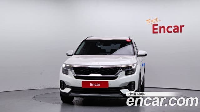 Kia Seltos Signature, 2023 3